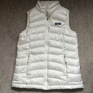 Girls patagonia vest XL